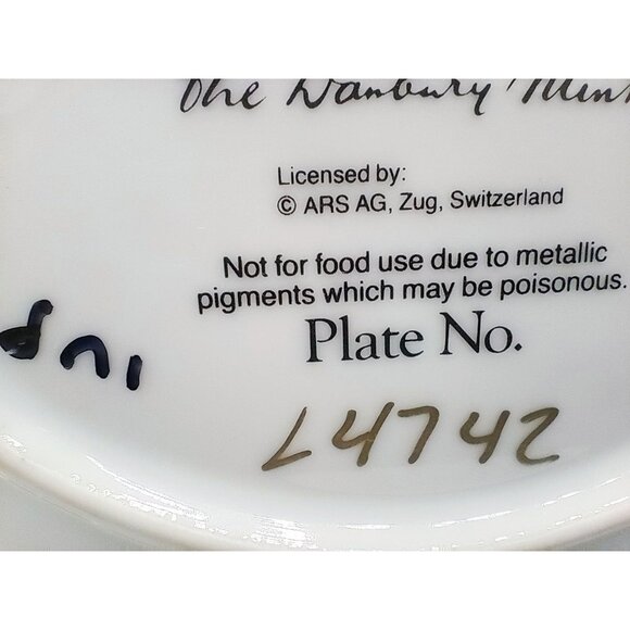 MJ Hummel Surprise Collector Plate Little Companions Danbury Mint Limited L4742 - Picture 11 of 12